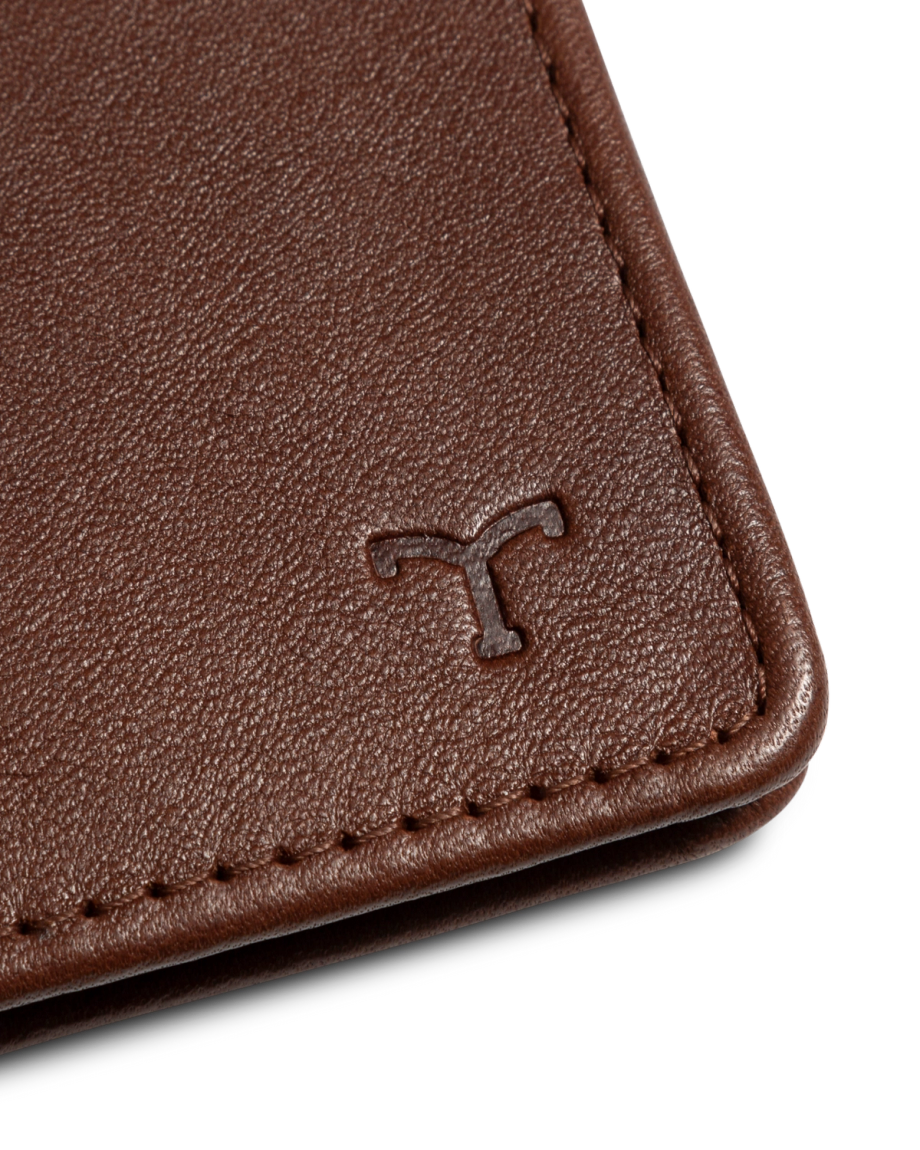 Cowhide Bifold Card Case - Image 3