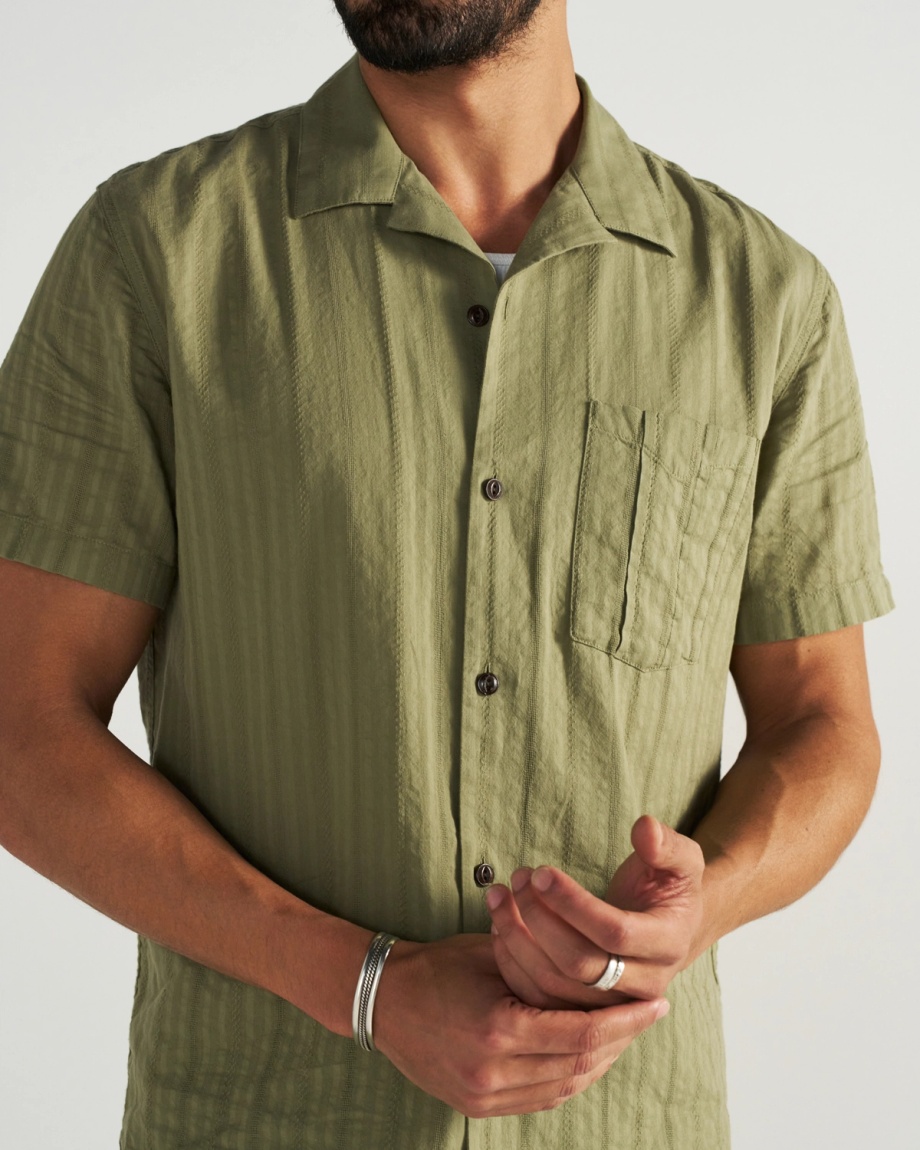 Alternative view of Men's Dobby Camp Shirt